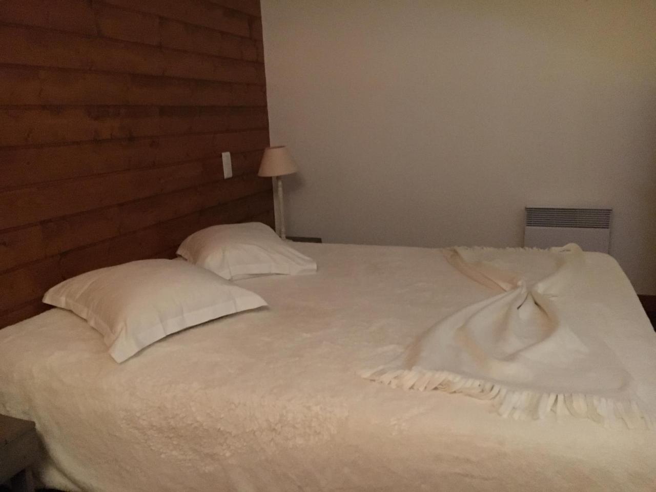Chambres D'Hotes Les Templiers Rugney Exterior photo