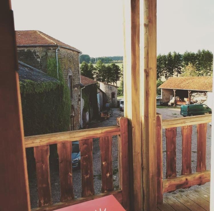Chambres D'Hotes Les Templiers Rugney Exterior photo